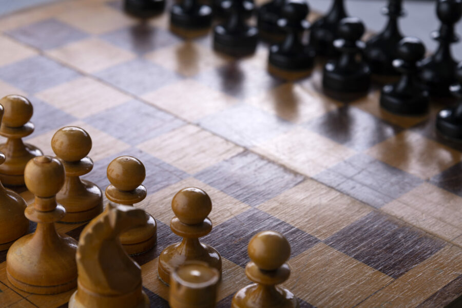 Lesson 6.Think Strategically.Adapted from The New Manager's Handbook The MacGraw-Hill Companies, Inc